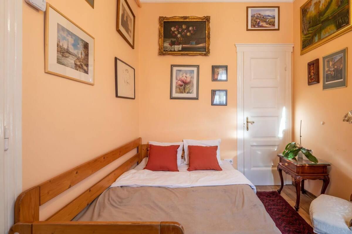 Vamhaz Boulevard Apartments Budapest Eksteriør bilde