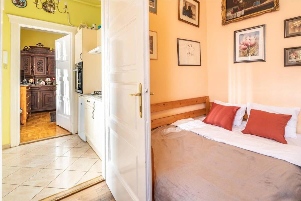 Vamhaz Boulevard Apartments Budapest Eksteriør bilde