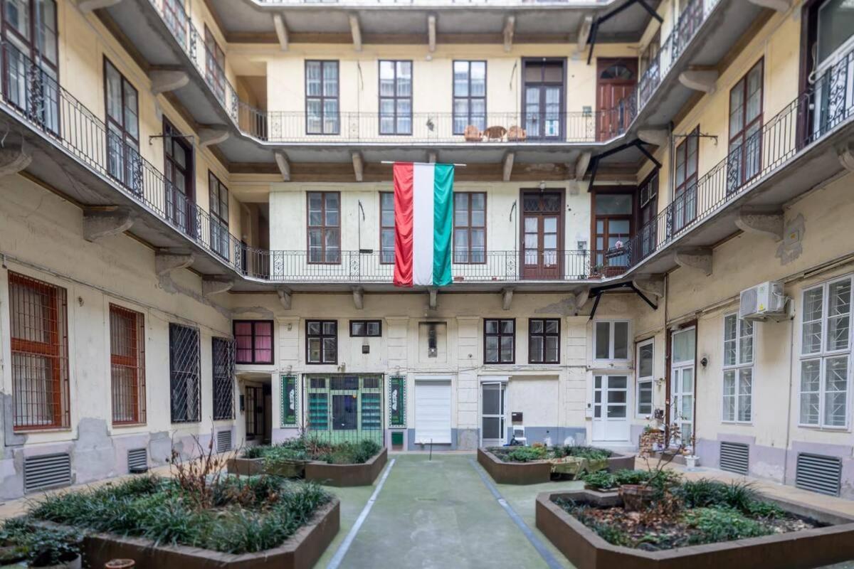 Vamhaz Boulevard Apartments Budapest Eksteriør bilde