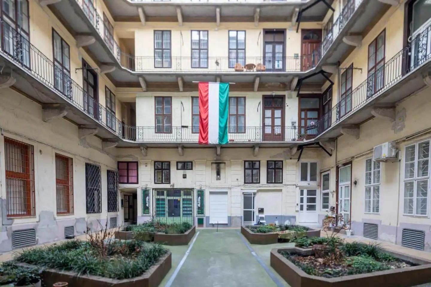 Vamhaz Boulevard Apartments Budapest Eksteriør bilde