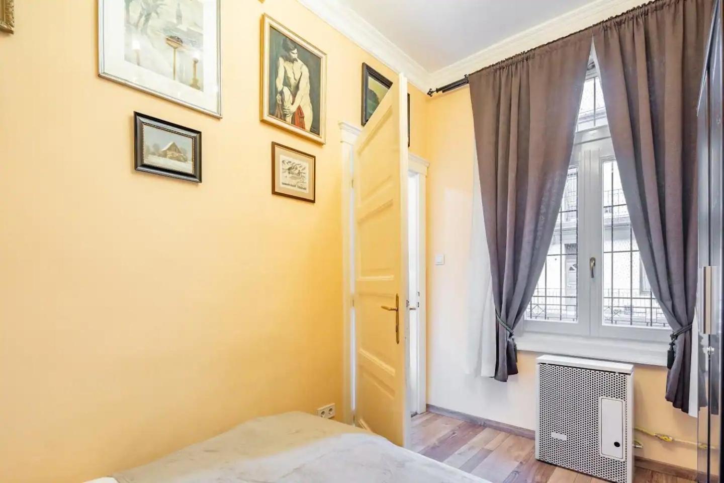 Vamhaz Boulevard Apartments Budapest Eksteriør bilde