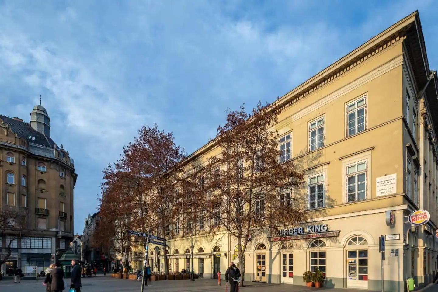 Vamhaz Boulevard Apartments Budapest Eksteriør bilde